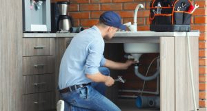 How Much Does a Self-Employed Handyman Charge Based on Experience