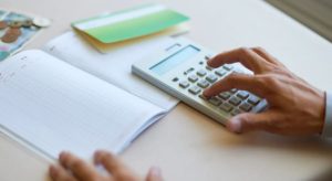 Key Differences Between Ledger Balance and Available Balance